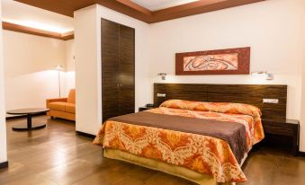 Hospedium Hotel Los Periquitos - Housity