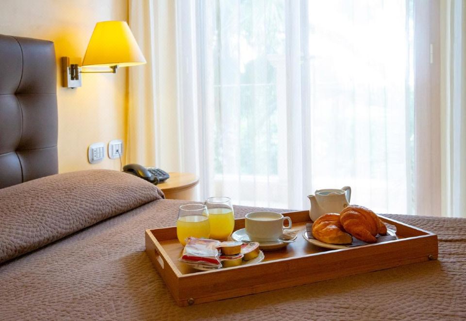 经济单人房（带阳台）