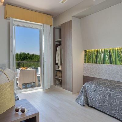 Junior Suite Clipper Promo Code