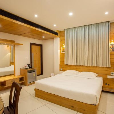 Deluxe King Room Hasco Tower Promo Code