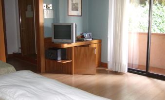 Hotel Canturio - Housity