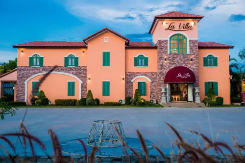 lavilla boutique hotel