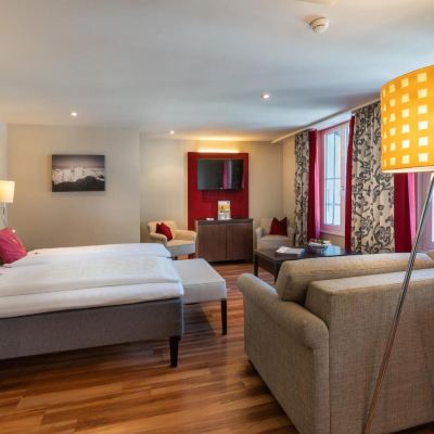 精緻套房 因特拉肯克雷布斯酒店優惠