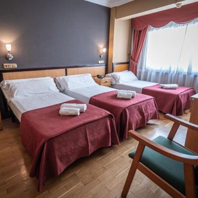 Triple Room, 3 Twin Beds Hotel Silva Promo Code