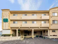 University Inn & Suites Berkeley Hotels in Berkeley
