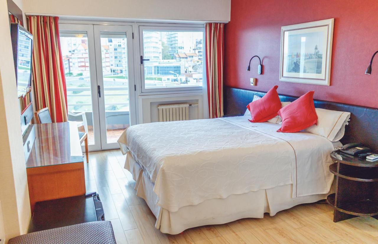 Hotel Las Rocasfamily suite