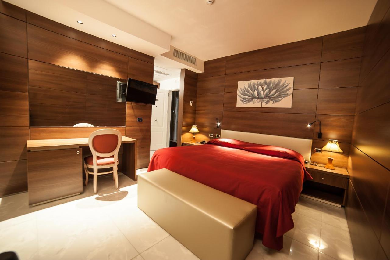 双人房（带独立浴室）