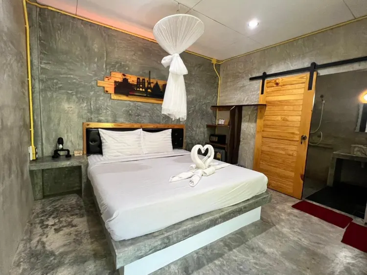 ห้องเตียงคิงไซส์ พร้อมวิวสวน