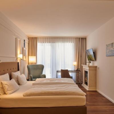 Classic Double Room Hotel am Delft Promo Code