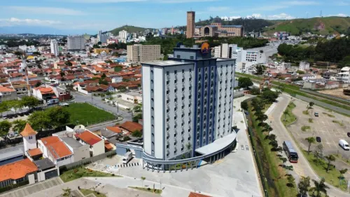 Hotel Rainha Dos Apóstolos