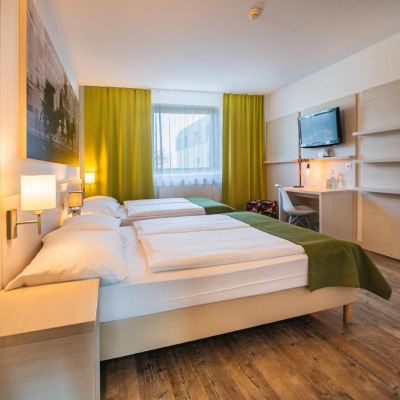 Family Room LifeHotel Vienna Airport Promo Code
