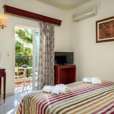 One-Bedroom Apartment Lito Beach Promo Code