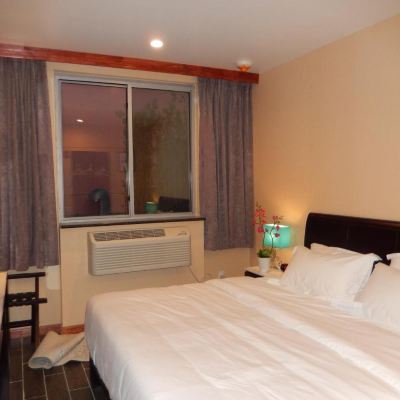 Standard King Room-Non-Smoking Quality Inn Near Sunset Park Promo Code