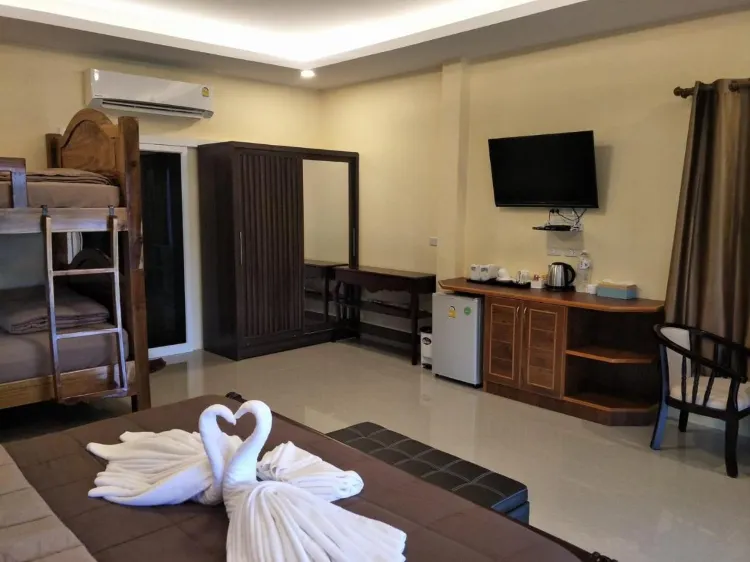 ห้องแฟมิลี่ พร้อมวิวทะเล