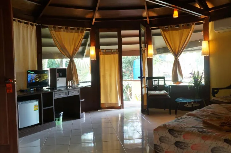 ห้องมาตรฐานพร้อมวิวสวน(เตียงคิงไซส์)