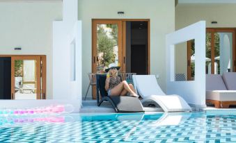 Zoe Hotel - Housity