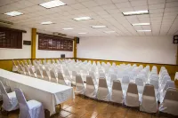 Hotel & Suites Villa del Sol