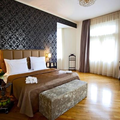 Royal Suite Deminka Palace Promo Code