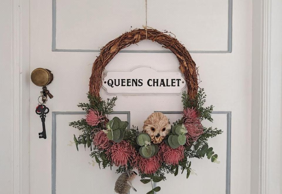 WinterGreen Manor at MalenyQueen Chalet