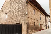 Casa Rural - la Molinera Etxea - Acceso Gratuito a la Piscina Municipal Hotele w: 
