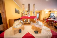 Hotel Elena