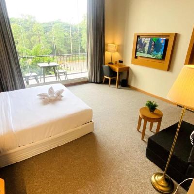 Queen Room With Balcony 15% Off On Laundry And Mini Bar & 20% Off On SPA Services BLVD Promo Code