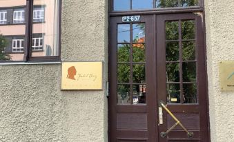 Guesthouse Jakob Lenz - Housity