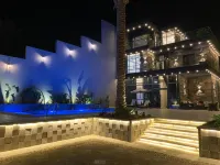 Laperla Chalet Villa di Lusso Deadsea Отели в г. 