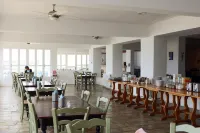 Axiothea Hotel