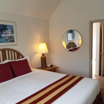 Standard Two-Bedroom Suite Schooner Landing Promo Code