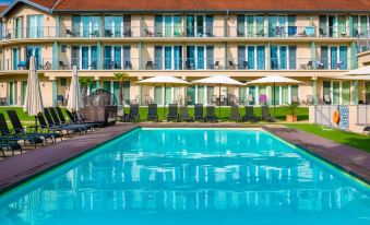 Holiday Resorts - Housity
