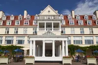 Peebles Hydro Hotels in 