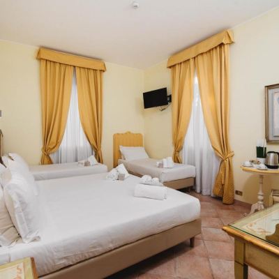 Standard Triple Room Sourire Hotel Promo Code