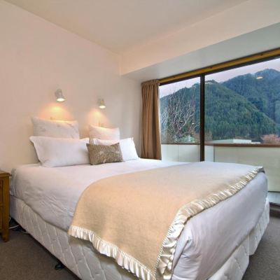 Two-Bedroom Apartment Melbourne Lodge Bed & Breakfast Queenstown Promo Code