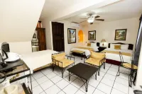 Hotel Camino Maya Hotels in 