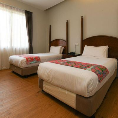Banglo Kupon Adena Beach Resort