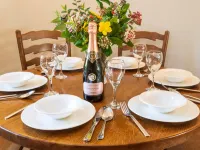 Green Acres Cottages Hotels in Par