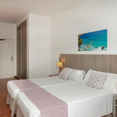 Superior Room Hotel Club S'Illot Promo Code
