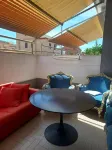 Mondo House