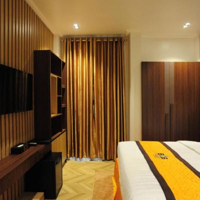 Standard Room With Double Bed B.O.B Hotel Promo Code