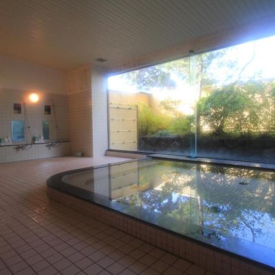 和風ルーム(ご利用人数4名)(共用バスルーム) 大阪国際ユースホステル クーポン