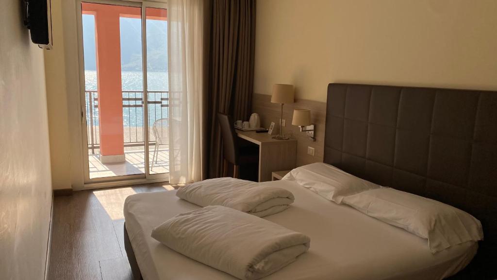 湖景双人间 - 带阳台