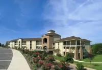 Lodge of Four Seasons Golf Resort, Marina & Spa Hotel a 