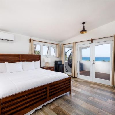 Standard Queen Room Casa Isleña Promo Code