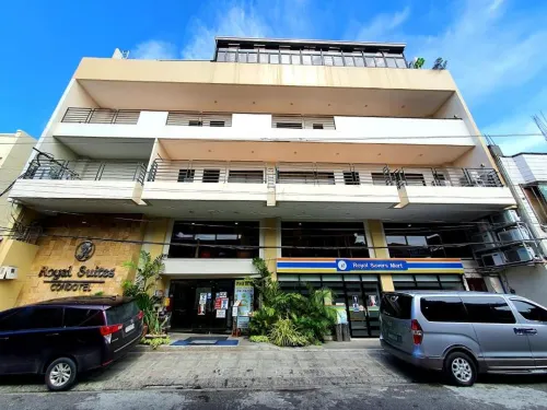 Royal Suites Condotel
