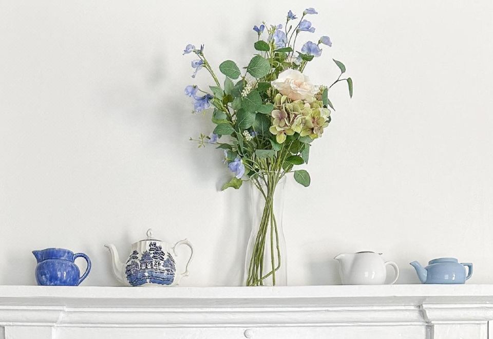 Alice's CottagesEnglish Cottage