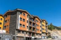 Pierre & Vacances Andorra El Tarter Hotels in 