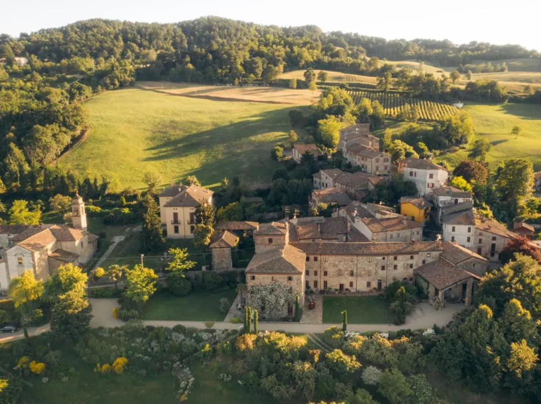 Castello Di Tassara - Piacenza