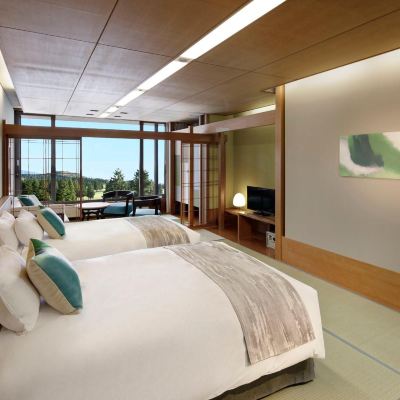 和 スーペリアツイン 箱根湯の花プリンスホテル クーポン