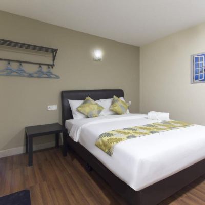 Bilik queen mewah Kupon Hotel Sunjoy9 @ Mid Valley